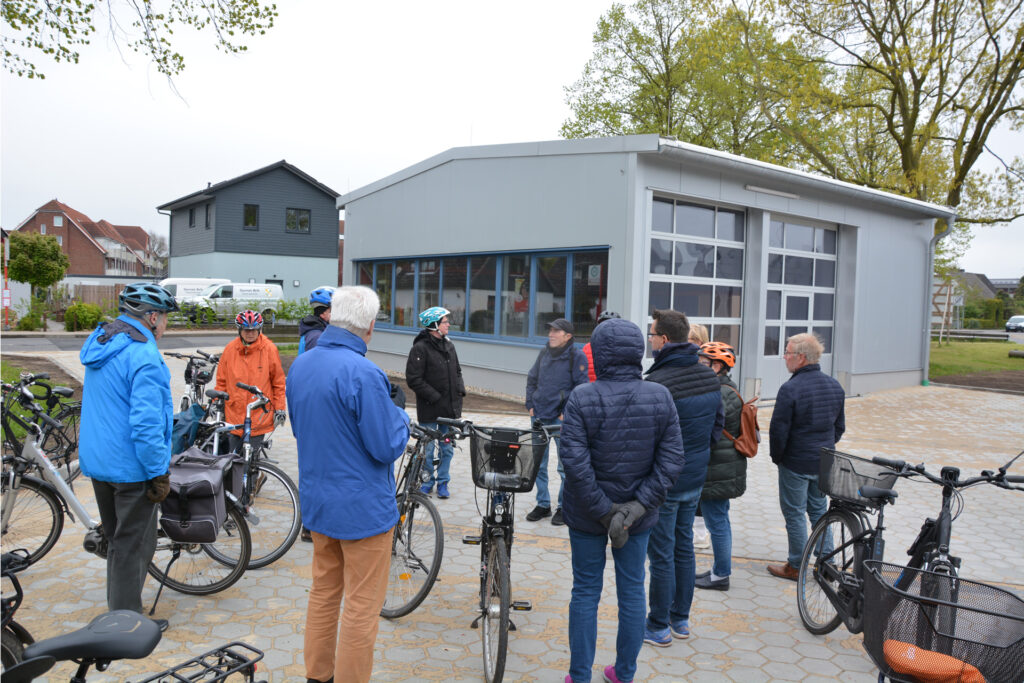 2023-kommunalpol-radtour-feuerwehr